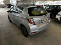Käytetty Toyota Yaris Active 99 HP (72 kW) 2014 Viistoperä