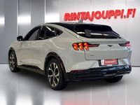 Käytetty Ford Mustang Mach-E 197 kW (269 HP) 2022 Valkoinen Katumaasturi