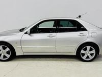 Käytetty Lexus IS200 155 HP (114 kW) 2005 Sedan