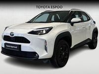 Käytetty Toyota Yaris Cross Active 116 HP (85 kW) 2025 Valkoinen Katumaasturi