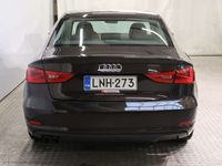 käytetty Audi A3 Sedan Land of quattro Edition 2,0 TDI 135 kW quattro S tronic ** Suomi-auto / S-Line / Bluetooth / K