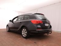 käytetty Opel Astra Sports Tourer Cosmo 1,6 CDTI ecoFLEX Start/Stop 100kW MT6 BL - Suomi-auto, Koukku, Webasto, Xenon, Huoltokirja - Ilmainen kotiintoimitus!