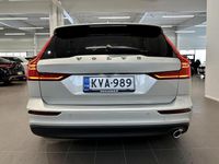 Käytetty Volvo V60 Momentum 150 HP (110 kW) 2019 Valkoinen Farmari