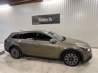 käytetty Opel Insignia Country Tourer 2,0 CDTI BiTurbo 4x4 143kW AT6 *HIENO NELIKKO BI-TURBO* VAIN 2-OMISTAJAA* RAHOITUS ILMAN KÄSIRAHAA*