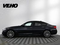 Käytetty BMW 530e Shadowline 252 HP (185 kW) 2018 Musta Sedan