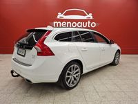 Käytetty Volvo V60 Momentum 181 HP (133 kW) 2015 Farmari