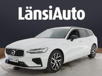 Käytetty Volvo V60 R-Design 392 HP (288 kW) 2019 Farmari