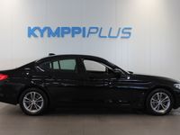 käytetty BMW 530 530 G30 Sedan e A Charged Edition Sport - RAHOITUSKORKO 3,49% - 360° kamera / Adapt.vakkari / HUD / Black Panel mittaristo