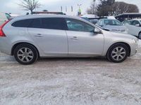 Käytetty Volvo V60 Business Edition 190 HP (139 kW) 2016 Harmaa Farmari