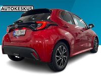 Käytetty Toyota Yaris Plus 114 HP (83 kW) 2025 Punainen Viistoperä