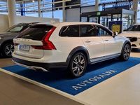 Käytetty Volvo V90 CC Business Edition 254 HP (186 kW) 2018 Valkoinen Farmari
