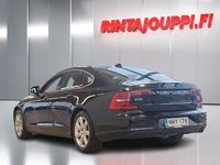 Käytetty Volvo S90 Momentum 150 HP (110 kW) 2018 Musta Sedan