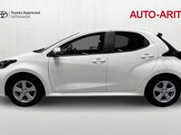Käytetty Toyota Yaris Hybrid Active 101 HP (74 kW) 2022 Valkoinen Viistoperä