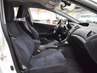 käytetty Honda Civic 2.2 I-DTEC 150 Hv Hatchback # Tehokas ja taloudellinen # Vetokoukku ja peruutuskamera #