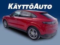 Käytetty Porsche Cayenne 462 HP (339 kW) 2021 Punainen Katumaasturi