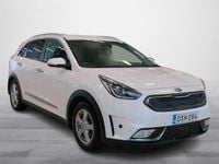 Käytetty Kia Niro EX 105 HP (77 kW) 2019 Valkoinen Katumaasturi