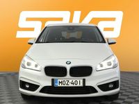 Käytetty BMW 218 Active Tourer 150 HP (110 kW) 2016 Tila-auto