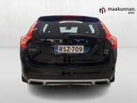 käytetty Volvo V60 CC D4 AWD Classic aut *KOUKKU*POLTTOAINELÄMMITIN*