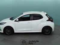 Käytetty Toyota Yaris Hybrid Plus 116 HP (85 kW) 2024 Valkoinen Viistoperä