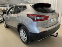 käytetty Nissan Qashqai DIG-T 140 N-Connecta 2WD 6M/T