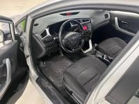 Käytetty Kia Ceed LX 99 HP (72 kW) 2018 Hopea / harmaa Viistoperä