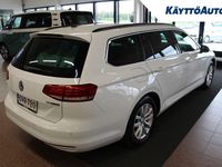 käytetty VW Passat Sedan Highline 1,8 TSI 132 kW (180 hv) DSG-automaatti