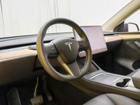 käytetty Tesla Model Y Long Range Dual Motor AWD / AMD Ryzen / Autopilot / Lämpöpumppu / Musta sisusta / Premium Audio / Tehdastakuu!