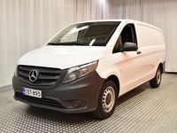 käytetty Mercedes Vito 114CDI 3,05-32K ** Juuri tullut! / Vetokoukku / Vakkari **