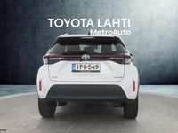 Käytetty Toyota Yaris Cross 116 HP (85 kW) 2022 Valkoinen Katumaasturi