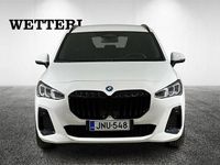 Käytetty BMW 225 Active Tourer M Sport 245 HP (180 kW) 2025 Valkoinen Tila-auto