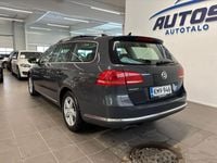 Käytetty VW Passat Highline 160 HP (117 kW) 2015 Harmaa Farmari