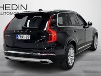 Käytetty Volvo XC90 Inscription 235 HP (172 kW) 2020 Musta Katumaasturi