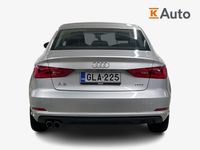 käytetty Audi A3 Sedan Business Sport 1,4 TFSI COD 103 kW S tronic Sport-istuimet, Lohko