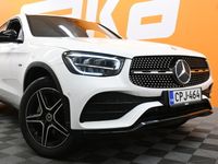 käytetty Mercedes GLC300e 4MATIC Coupé AMG EQ Power Distronic Pro / Lisälämmitin / Panorama / Sportti