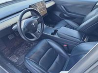 Käytetty Tesla Model 3 Standard Range 239 kW (325 HP) 2019 Sedan