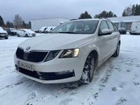 käytetty Skoda Octavia Combi 1,6 TDI Active - 3kk lyhennysvapaa - Juuri huollettu, Kahdet renkaat, Manuaali - Ilmainen kotiintoimitus! - J. autoturva