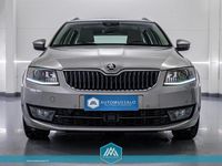 Käytetty Skoda Octavia Elegance 180 HP (132 kW) 2014 Viistoperä