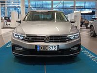 Käytetty VW Passat R-line 150 HP (110 kW) 2020 Sininen Sedan