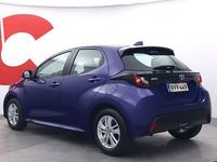 Käytetty Toyota Yaris 114 HP (83 kW) 2024 Sininen Viistoperä