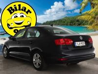 käytetty VW Jetta Comfortline 1,6 TDI 77 kW (105 hv) BlueMotion Technology DSG-automaatti / Webasto / 2x Renkaat / Pysäköintitutkat / - *OSTA NYT, MAKSA HEINÄKUUSSA!* -