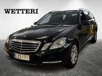 Käytetty Mercedes E200 Avantgarde 136 HP (100 kW) 2013 Musta Farmari