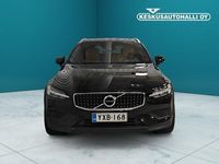 Käytetty Volvo V60 CC Business Edition 190 HP (139 kW) 2020 Musta Farmari