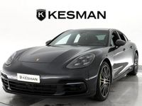 Käytetty Porsche Panamera Sport 330 HP (242 kW) 2018 Viistoperä