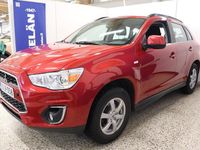 Käytetty Mitsubishi ASX Invite 117 HP (86 kW) 2015 Punainen Katumaasturi