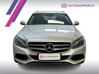 käytetty Mercedes C220 d 4Matic T A Premium Business / 9G-vaihteisto / Koukku / Kamera / LED High Performance / Vaihto ja rahoitus!