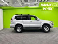 Käytetty Toyota Land Cruiser 166 HP (122 kW) 2005 Hopea / harmaa Katumaasturi