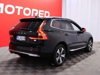 Käytetty Volvo XC60 Plus 350 HP (257 kW) 2023 Katumaasturi