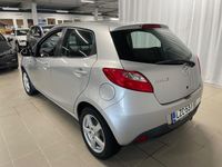 Käytetty Mazda 2 86 HP (63 kW) 2011 Harmaa Viistoperä