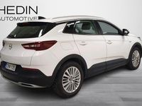 Käytetty Opel Grandland X Innovation 131 HP (96 kW) 2020 Katumaasturi