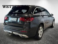 Käytetty Mercedes GLC200 Business 163 HP (119 kW) 2021 Harmaa Katumaasturi